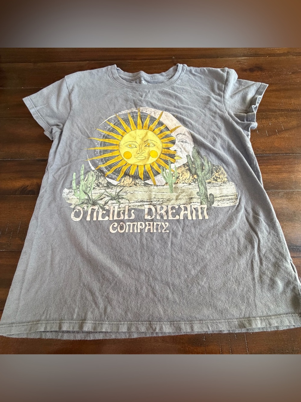 O’Neill Dream Company Desert Sun Moon Graphic Tee Gray Size XL Boho Festival
